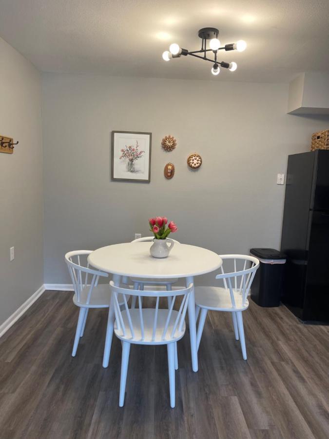 The Deannie Apt #6 - Simple And Homey 2Bd W/ Wifi Hamilton Εξωτερικό φωτογραφία